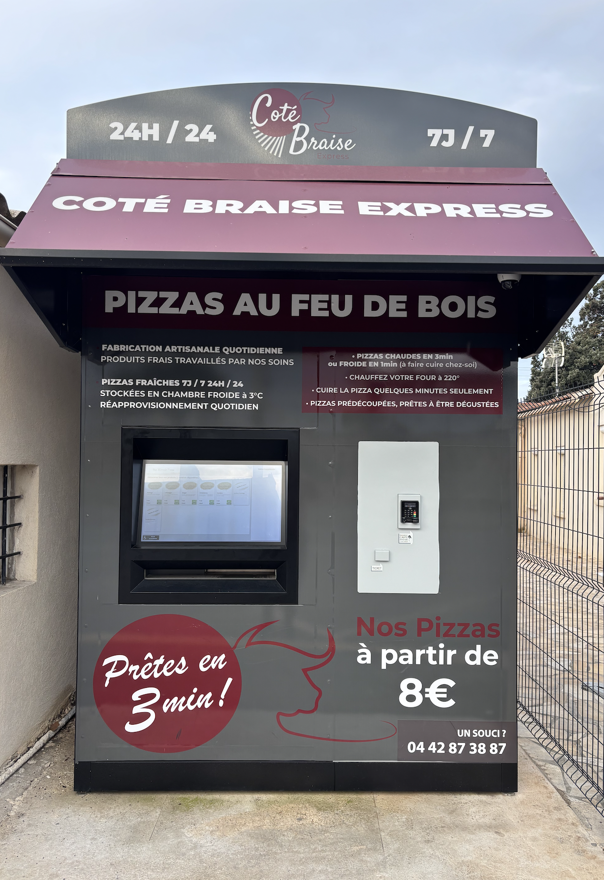 cropped-cropped-distributeur-auto-pizza.png